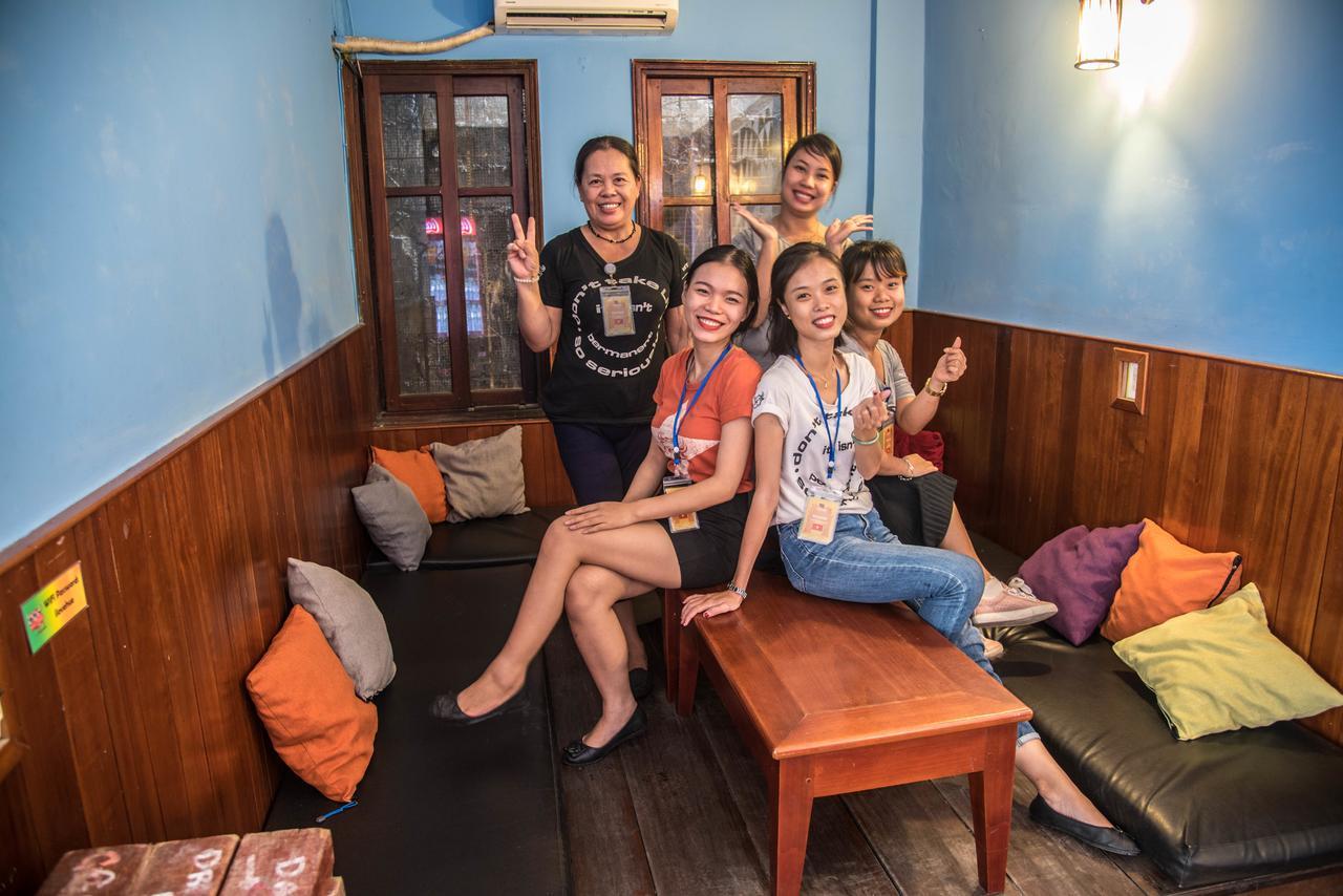 Vietnam Backpacker Hostels - 후에 외부 사진